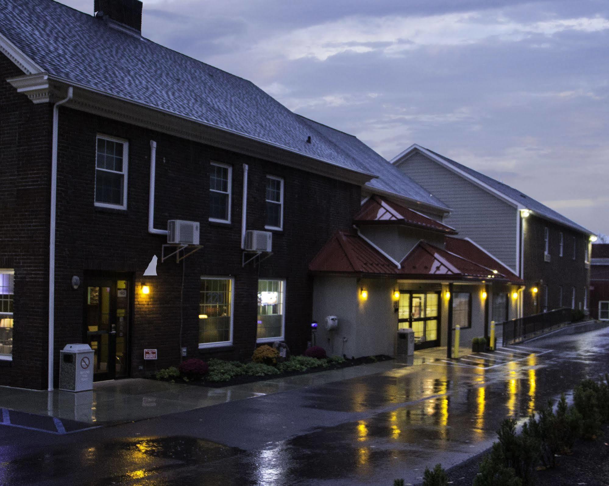 Hotel Dushore Eksteriør billede